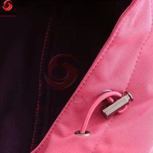 Chaqueta Softshell Impermeable de Invierno para Mujer, Tallas Grandes, Colores y Diseños Personalizados, con Cremallera Completa y Capucha, de Secado Rápido - Product Image 5