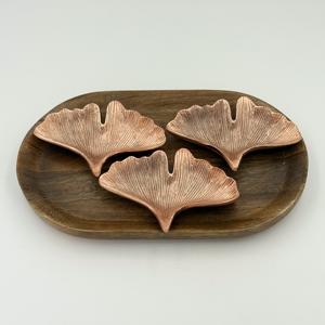 Bandeja de Servir Frutos Secos de Metal Ligero con Diseño Único, Económica, de Primera Calidad, Hecha a Mano, Clásica y Elegante con Forma de Hoja - Product Image 5