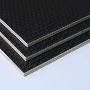 Contrachapado Antideslizante para Pisos Industriales, 12 mm/15 mm/18 mm de Espesor, Recubierto con Película Fenólica Moderna, para Uso en Exteriores de Alta Resistencia - Product Image 1