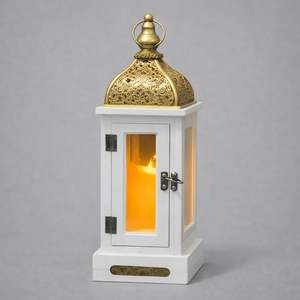 Lanterne en métal blanc et or de luxe avec panneaux en verre, lumière de bougie chaleureuse, décoration de maison élégante et festive, pièce cadeau haut de gamme - Product Image 1