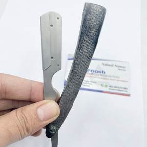 Rasoir de coiffeur professionnel de haute qualité avec logo personnalisé outil manuel en acier inoxydable solide avec manche en bois durable vente en gros - Product Image 4