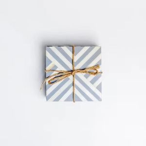 Dessous de verre incrusté d'os au design complexe moderne 4 pièces Dessous de verre incrusté d'os à motif de verre Thé Café Boisson Décoration moderne Dessous de verre faits maison - Product Image 1