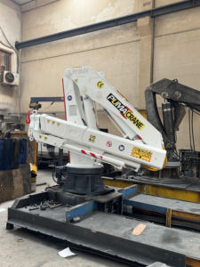 Venta caliente Puma Crane High Efficiency 5 Ton Hydraulic Marine Deck Crane con Gear Core Pump Bearing New Condition Turquía Venta - Product Image 6