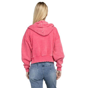 เสื้อฮู้ดครอปซิปสีชมพูฟอกสีแบบ Hot Sale สำหรับผู้หญิง รับผลิตตามแบบ OEM ดีไซน์ซีดจางแบบโดนแดด ผ้าไม่เป็นขุย ระบายอากาศได้ดี - Product Image 5