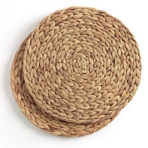 Hand weave plate chargers wholesale prices water hyacinth charger plates natural fiber <b>placemat</b> - Product Image 2
