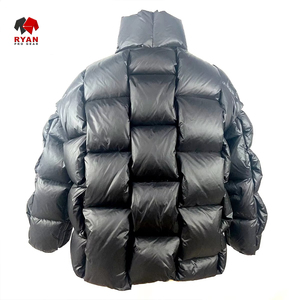 Chaqueta Clásica de Plumón para Hombre con Marca Personalizada, Diseño OEM, Tejido Transpirable, Ropa de Invierno - Product Image 2