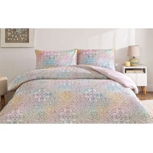Ensemble de housse de couette Nevora Pink Double Ranforce élégant et luxueux avec durabilité supplémentaire - Product Image 1