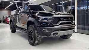 Pick-up 4x4 haute performance d'occasion 2024, cabine double, conduite à gauche, sièges en cuir, caméra arrière - Product Image 2