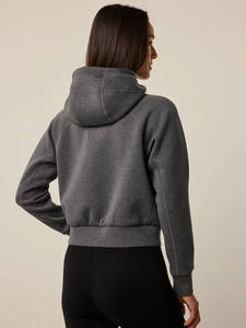 Logo personnalisé Hiver Nouvelles Femmes Confortable Chaud Cropped Top À Capuche Yoga Porter Veste À Capuche Fermeture Éclair Pull Running Fitness Veste - Product Image 2