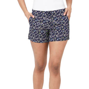 Venta al por mayor de pantalones cortos de rizo de algodón transpirables para mujer, ropa de entrenamiento personalizada, pantalones cortos deportivos de algodón 100% para mujer de Pakistán - Product Image 3