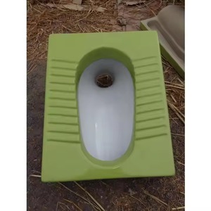 Nuevo diseño verde de doble color de cerámica en cuclillas Pan inodoro elegante antideslizante WC indio precio al por mayor - Product Image 3