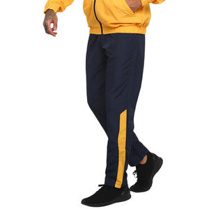 Conjunto Deportivo de Invierno para Hombre, con Capucha, Transpirable, Cortavientos, Estampado, Impermeable, Ligero, al Por Mayor, de Alta Gama, OEM - Product Image 6