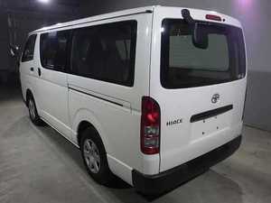 รถบัสมือสอง พวงมาลัยซ้าย เกียร์ธรรมดา เครื่องยนต์ 2.7 ลิตร I4 - Product Image 2