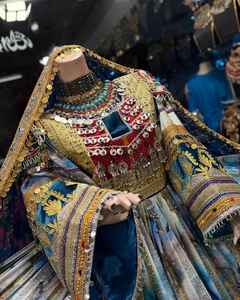 เดรสแม็กซี่สไตล์วินเทจแบบจีบปักทำมือสำหรับผู้หญิงแขนยาวปรับแต่งสีได้สินค้ามาใหม่ - Product Image 3