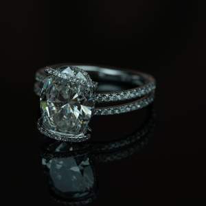 Anillo de diamante cultivado en laboratorio de lujo de 3.50Ct corte ovalado VS1 IGI SGL certificado Oro rosa oro plata compromiso boda joyería proveedor - Product Image 4