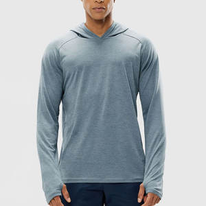 Sweat à capuche avec logo avant texturé en polyester 100% avec poches - Product Image 1