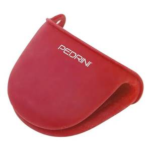 Pince de four indestructible Pedrini Always Useful 04GD023, parfaitement pratique comme protège-plat - Product Image 1