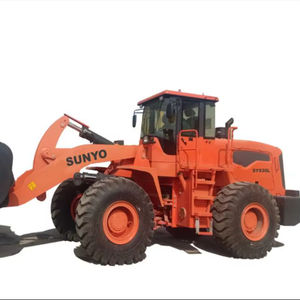 Oferta Especial: Minicargadora Agrícola de 4 Ruedas con Tracción Delantera, Motor Diésel Euro 5 de 18.5kW, Capacidad de Carga de 800kg, 3 Metros Cúbicos - Product Image 1