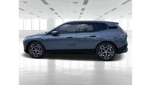 Clean used 2025 B M W iX M60 - Product Image 5