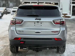 Jeep <span class=keywords><strong>Compass</strong></span> Trailhawk <span class=keywords><strong>2022</strong></span> Asequible - Product Image 4