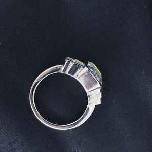 Bague de fiançailles en or massif 14K/18K, sertie de diamants de laboratoire de luxe taille émeraude, style hip-hop, clarté VS1, certifiée IGI - Product Image 6