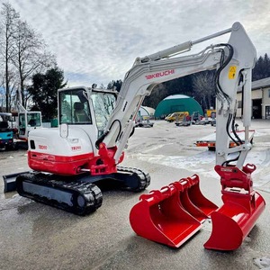 รถขุดขนาดเล็กมือสองคุณภาพดี Takeuchi TB235-2 บุ้งกี๋ขนาด 0.21 เมตร เครื่องยนต์ Kohler ระบบ PLC ห้องโดยสาร รางยาง ใบมีดปรับมุมได้ มอเตอร์แรงสูง ปั๊มเกียร์ - Product Image 3
