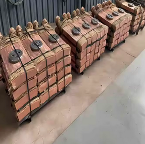 Pince à électrode en graphite pour four à arc électrique fabriquée en Turquie - Product Image 3