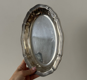 Plato de mantequilla de acero inoxidable de alto pulido con acabado liso, calidad duradera, perfecto para un plato de mantequilla de mesa elegante - Product Image 3