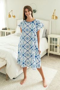 Bata para pacientes Batas cómodas de polialgodón de alta calidad | Bata quirúrgica médica al por mayor para uso de pacientes - Product Image 4