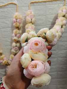 Par de Guirnaldas Florales de Peonías Hechas a Mano de Lujo, 30 Pulgadas, 2 Colores, Jaimala Varmala con Cuentas Gota para Novios - Product Image 5