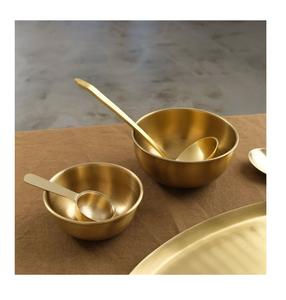 Impresionantes cuencos de latón con textura martillada a mano para servir platos de restaurante de lujo y elegantes expositores de buffet - Product Image 4