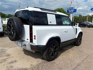 Land Rover Defender 2023 en perfecto estado - Product Image 4