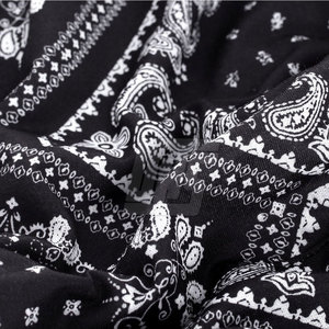 เสื้อฮู้ดดี้แบบซับลิเมชั่นสำหรับทีม พร้อมพิมพ์โลโก้ เหมาะสำหรับสโมสร โรงเรียน และงานอีเว้นท์ เสื้อฮู้ดดี้ผู้ชาย - Product Image 5