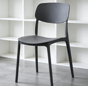 Chaise <span class=keywords><strong>de</strong></span> <span class=keywords><strong>salle</strong></span> à manger empilable en polypropylène abordable, imperméable et facile à nettoyer pour mariages, banquets, hôtels et salles <span class=keywords><strong>de</strong></span> <span class=keywords><strong>réception</strong></span> - Product Image 2