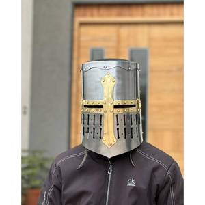 Casco Medieval de Gran Tamaño con Cruz de Latón |   Casco de Caballero de Acero Completo para Recreación y Exhibición - Product Image 1