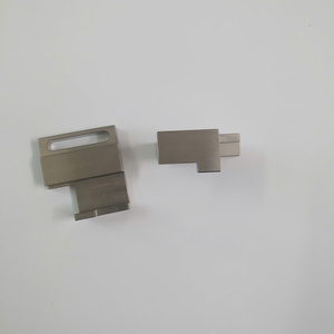 Pièces d'ingénierie en plastique PEEK usinées CNC de précision, résistantes aux hautes températures, pour tubes, avec marque personnalisée OEM, Hanoi - Product Image 1