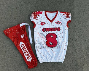 Ensemble d'uniformes de football américain personnalisés avec impression numérique de logo 3D, nouveau design, chemises pour adultes, short de haute qualité, taille XL, OEM - Product Image 5