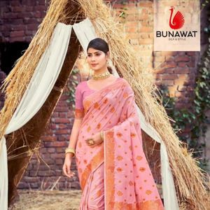 Bunawat Dhanush Dernier gros Saree en soie pour les occasions de fête Vêtements indiens et pakistanais pour les boutiques - Product Image 2