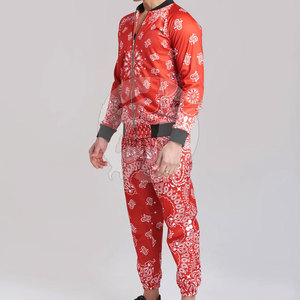 Ensemble de survêtement personnalisé pour homme, 100 % coton respirant, nouveau design, style streetwear, motif uni par sublimation, idéal pour l'hiver et les activités sportives en gros. - Product Image 2