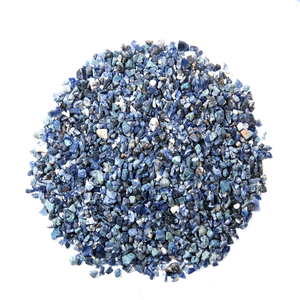 Pierre en vrac en cristal de sodalite poli Puces de pierres précieuses brutes de guérison naturelle Style Feng Shui Graviers d'amour dégringolés et galets Agate - Product Image 2