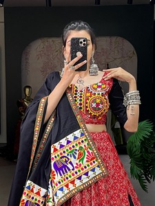 Gamthi ทำงาน lehenga choli navratri คอลเลกชันอินเดียแบบดั้งเดิมพิเศษสำหรับงานปาร์ตี้ - Product Image 6