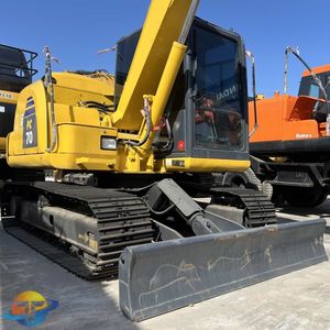 Miniexcavadora Komatsu PC70 Usada en Venta, Pocas Horas de Trabajo y en Buenas Condiciones, Componentes Centrales del Motor Ahora Disponibles a Bajo Precio - Product Image 6