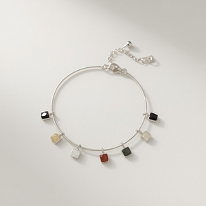 Brazalete Moderno de Lujo con Dije Cuadrado en Oro Amarillo, Certificado por GIA, Minimalista, Ajustable, Joyería Fina OEM - Product Image 1