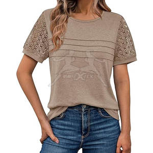 Camiseta moderna con ajuste relajado y costuras suaves para todo el día Camiseta Premium cómoda con tela duradera - Product Image 1