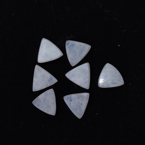 Voir l'offre Haute Qualité 5pcs Naturel Arc-En-Lune Pierre 16x16mm Trillion Rosecut 50.4 Cts Lot Flat Back Cab Blanc Gemstone - Product Image 6