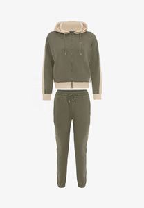 Conjunto de pantalones con capucha boxy de gran tamaño para hombre personalizado del fabricante grueso French Terry Heavyweight 3D en relieve sólido negro Vintage - Product Image 6