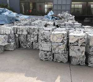 Déchets d'alliage d'aluminium 6063 de haute pureté pour fils et extrusions - Teneur en Al 99,99 % - Origine américaine - Product Image 2