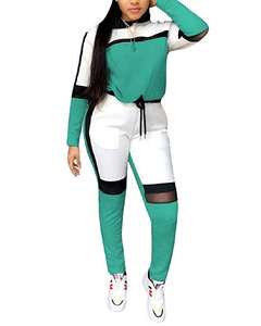 Survêtements à la mode pour femmes personnalisés Survêtements de jogging à capuche écologiques avec logo Ensemble de pantalons de survêtement à capuche pour dames - Product Image 3