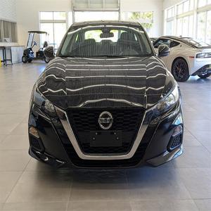 Nissan Altima 2022 2.5 S FWD, Caja de Cambios Automática, Título Limpio, Sin Accidentes, con Bajo Kilometraje, Listo para Envío - Product Image 1