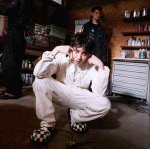 Photocard Auténtica de K-POP, BTS, J-Hope, 1er Álbum [Jack In The Box], BIGHIT HYBE, Álbum Weverse, CD, Corea, Sellado, Original - Product Image 1